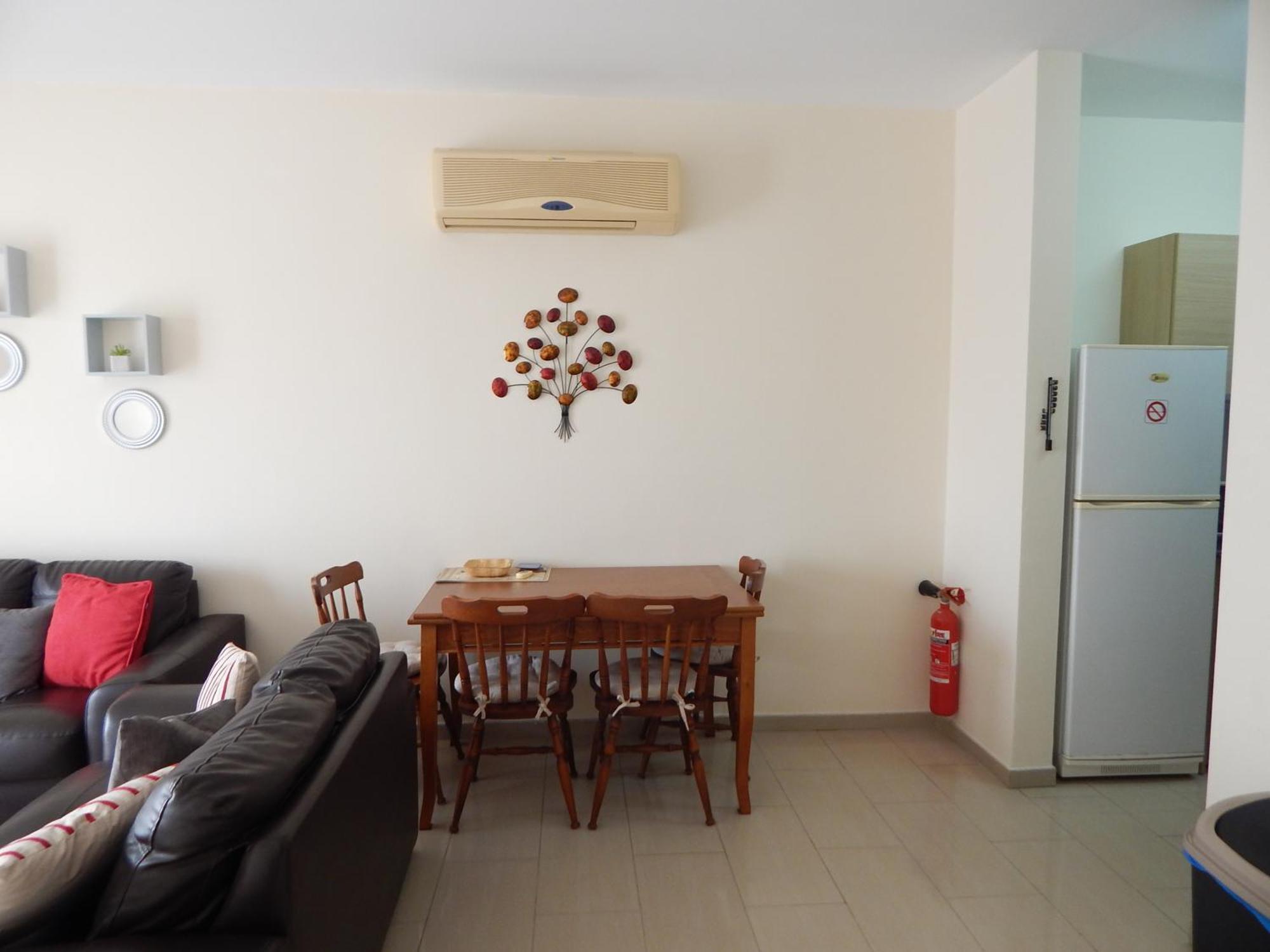 Barlee'S Apartment Paralimni Exterior foto